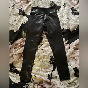 Zella black leggings size medium brand new